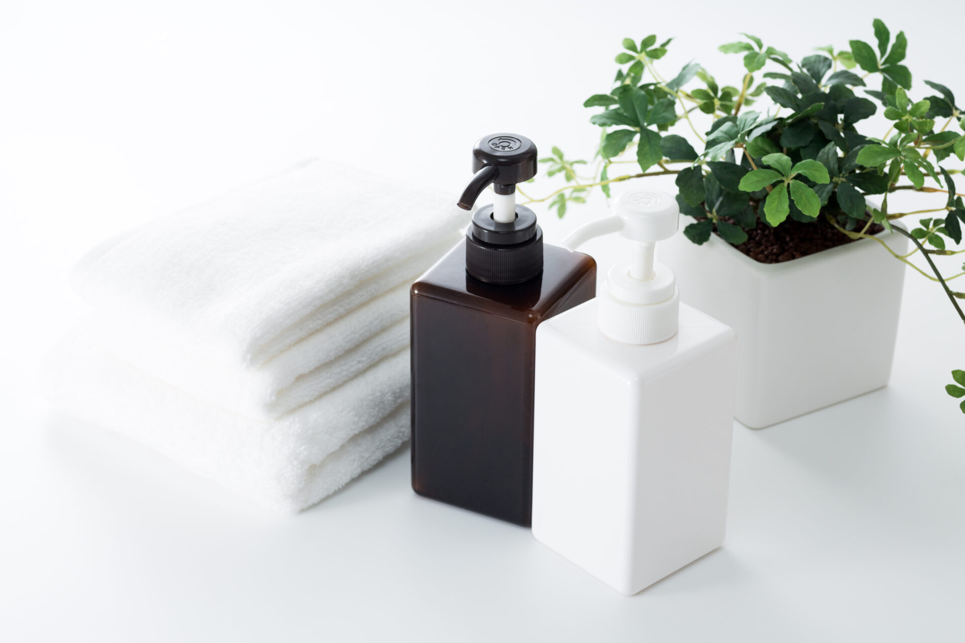 スカルプケアとは？効果ややり方、シャンプーの選び方を解説！